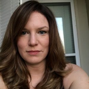 Meet your Posher, Kaitlynn